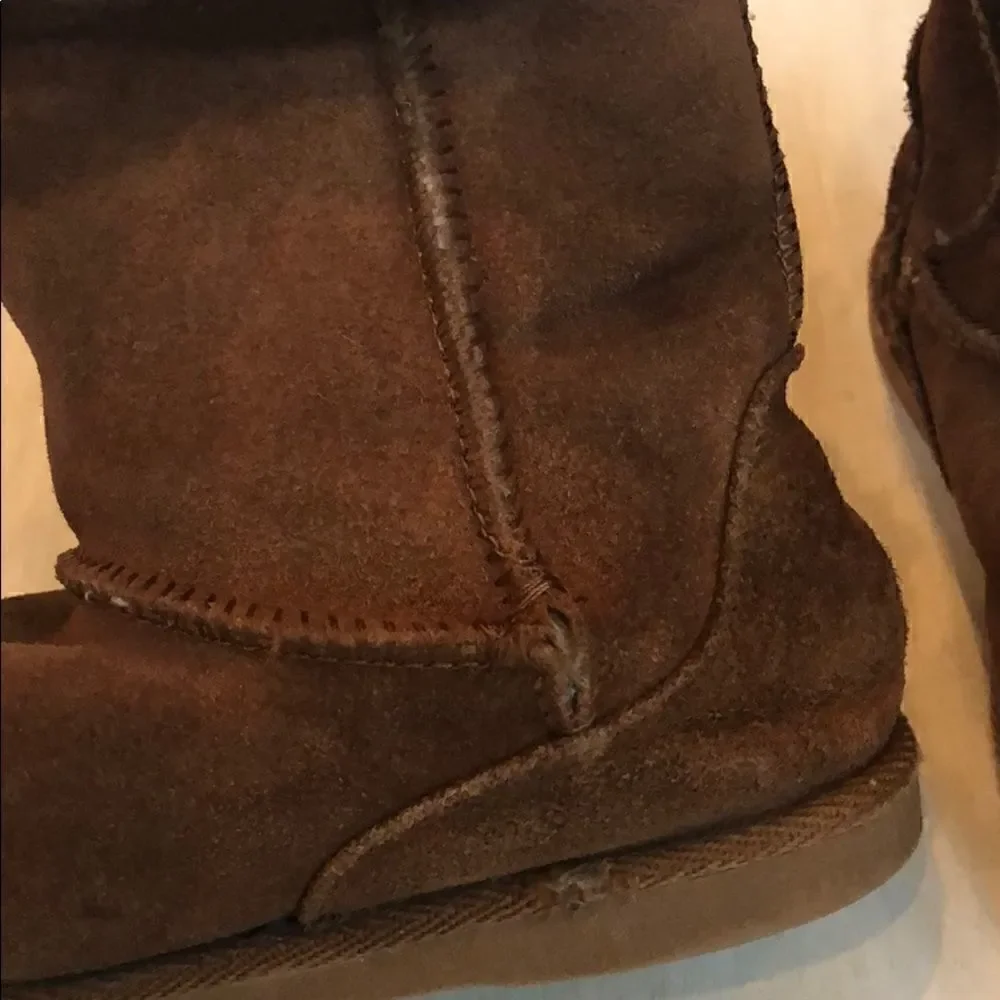 Kids Seychelles brown furry boots size 12